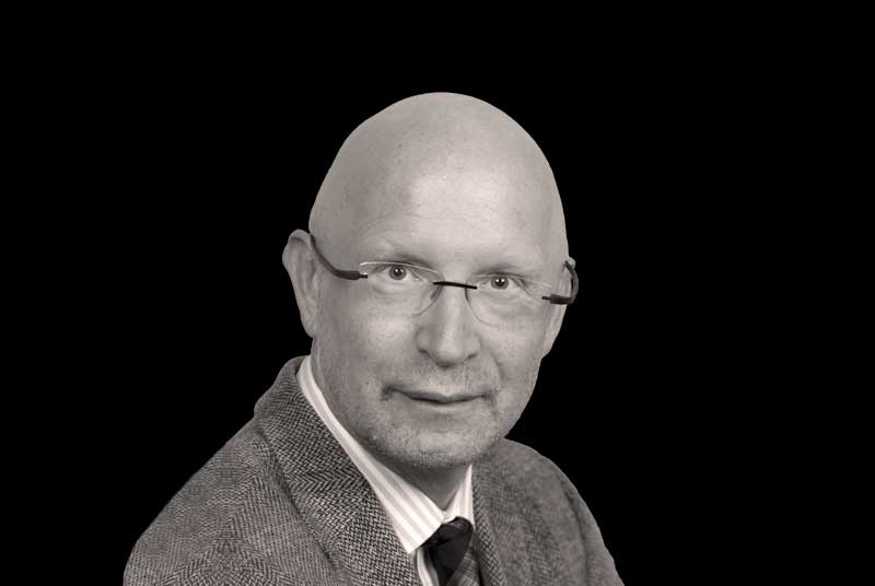Prof. Dr Hartmut Schröder